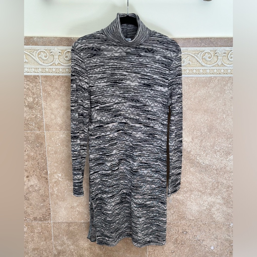 M Missoni turtleneck tunic sweater size 8